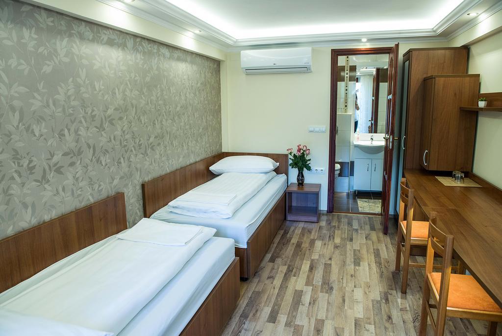Bl.Apartmanhaz Ii. Сегед Экстерьер фото