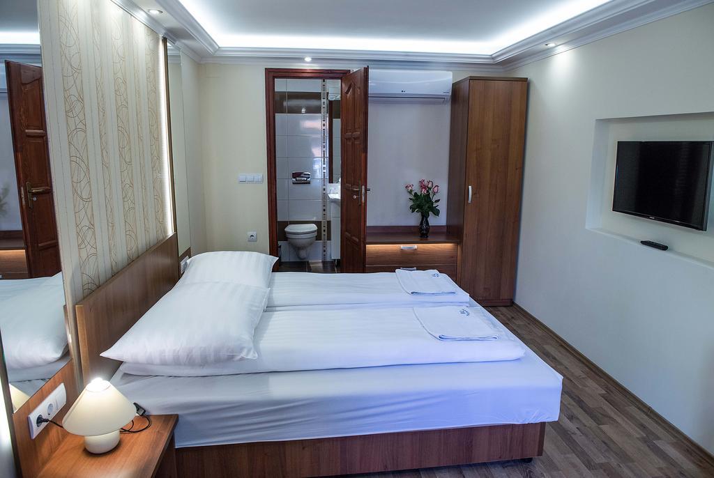 Bl.Apartmanhaz Ii. Сегед Экстерьер фото